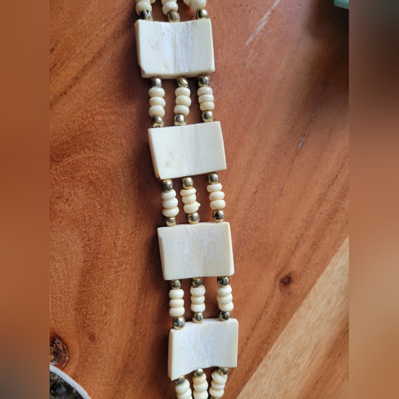 Shell Jewelry Set - Picture 4 of 5